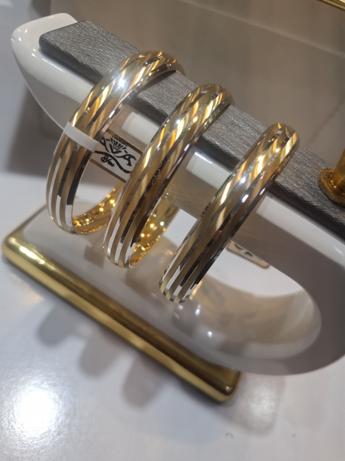 النگو ،