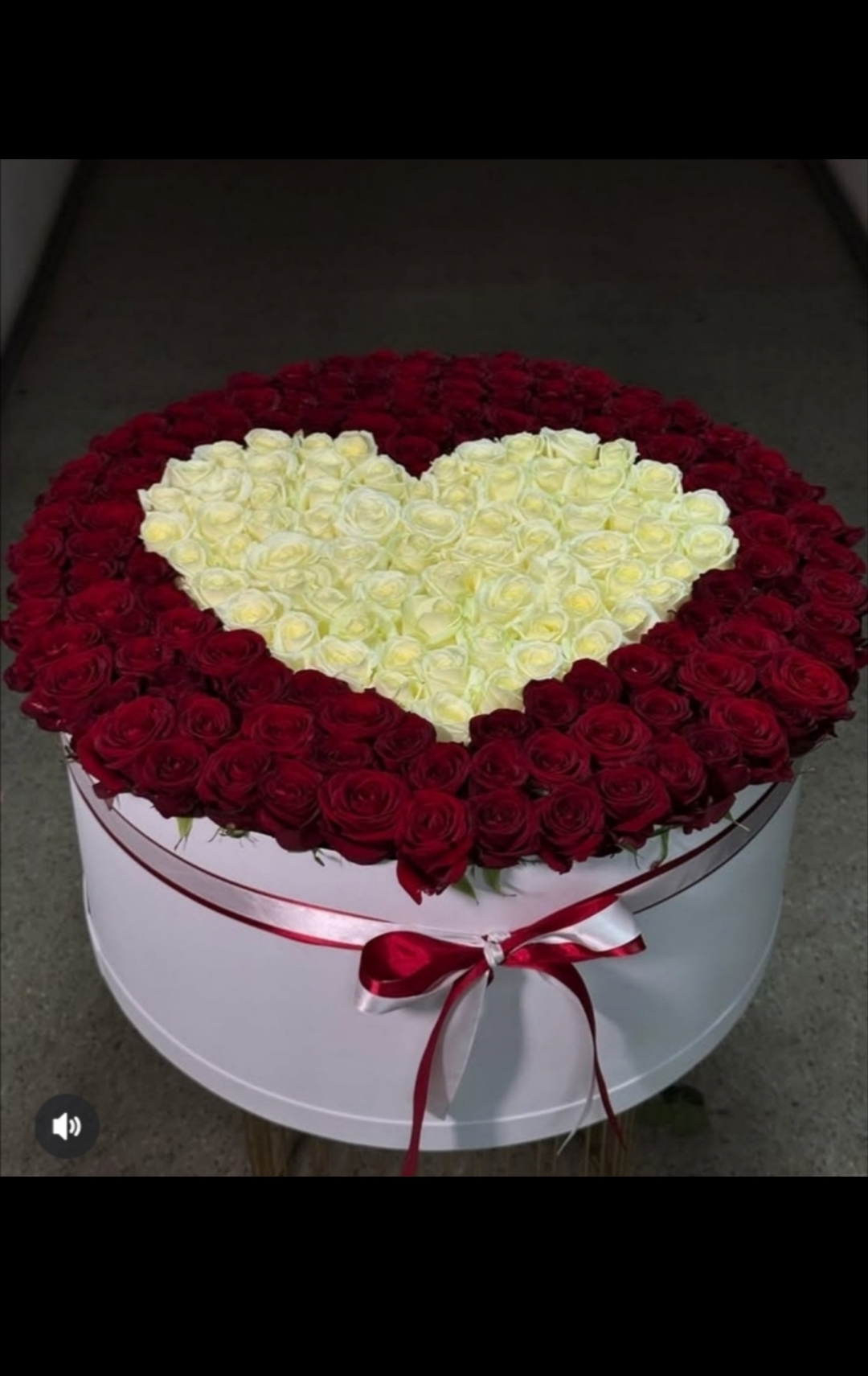 تزیین باکس گل و کادو