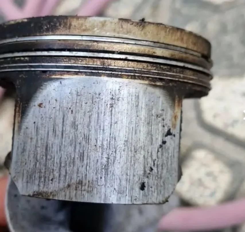 گالری مکانیک سیار امداد در محل ۲۴ ساعته شهرکرد