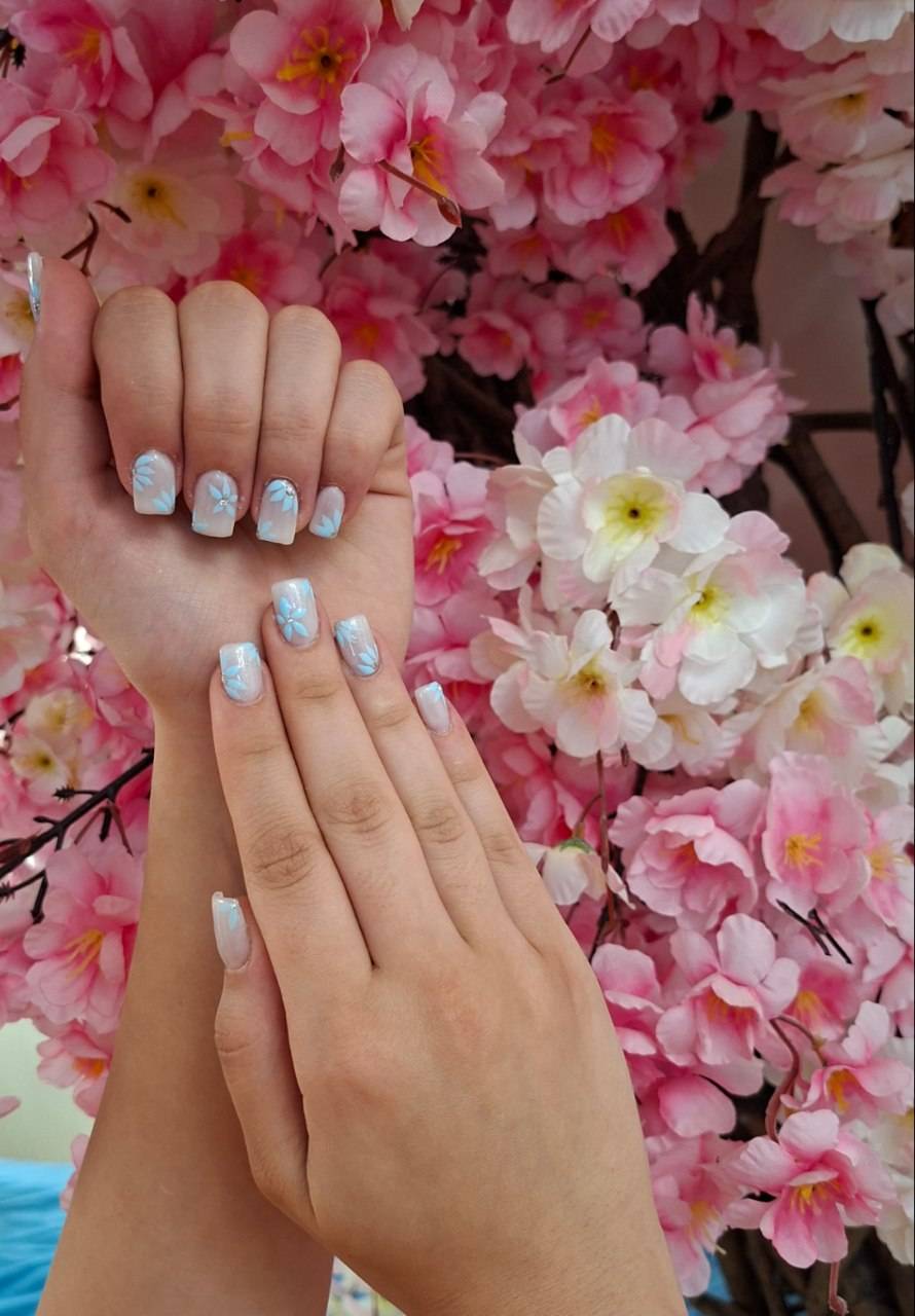 گالری مرکز تخصصی مژه،رنگ و لایت، پروتئین و کراتین در بهاران