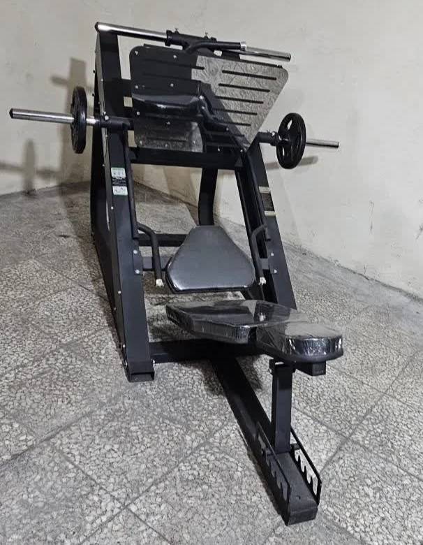 گالری تولیدات ورزشی فجر اسپورت