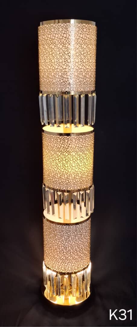 لوستر ایستاده 